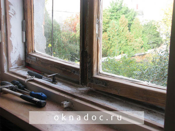 двустворчатое окно до реставрации
